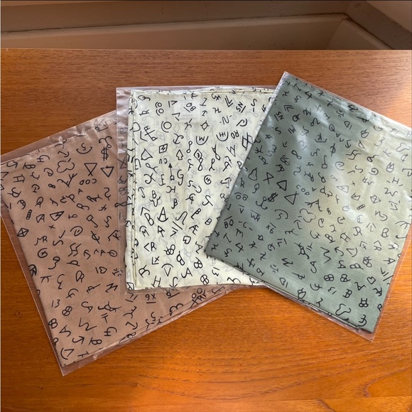 Wild Rag Brand Silk Scarf/Bandana Bundle - Picture 3 of 5